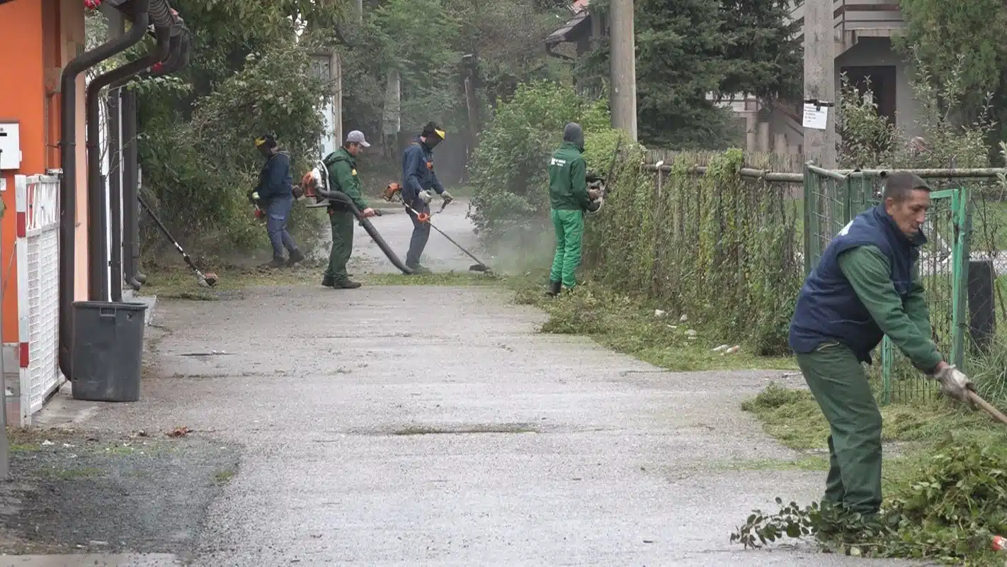 U toku uređenje MZ Solana (VIDEO)