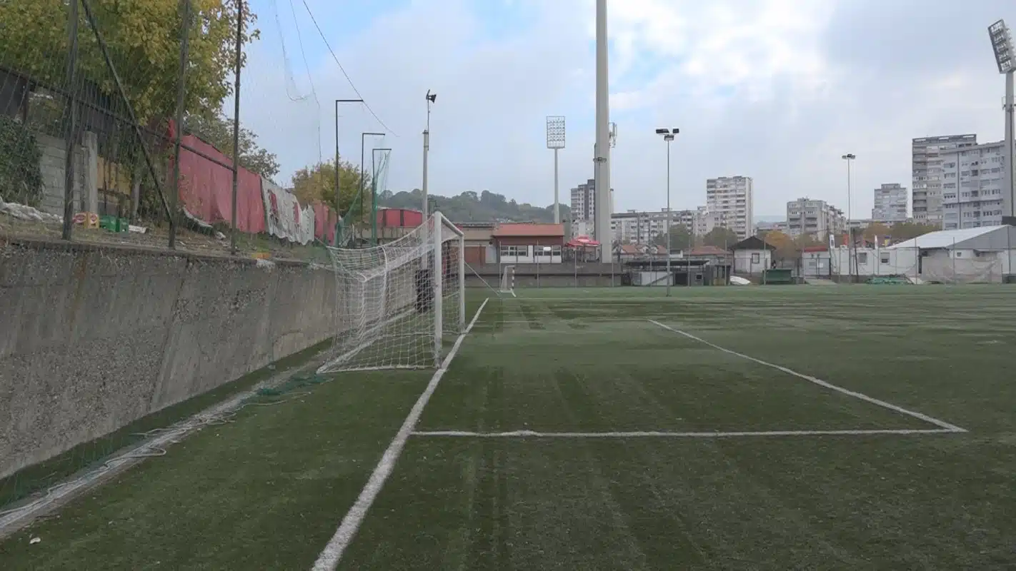 Počinje sanacija  pomoćnog terena stadiona Tušanj (VIDEO)