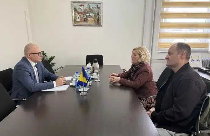 Ministarstvo obrazovanja TK i Savremeno-umjetnička škola u Tuzli najavili novu saradnju za promociju umjetničkog obrazovanja