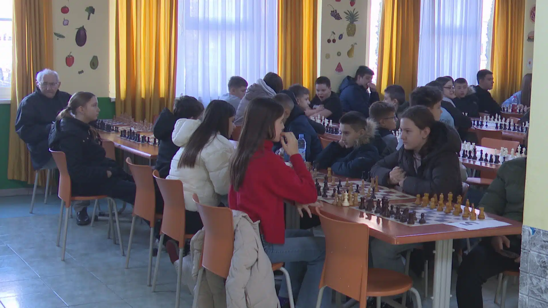 U Tuzli održan osmi turnir najboljih mladih šahista iz Tuzlanskog kantona (VIDEO)