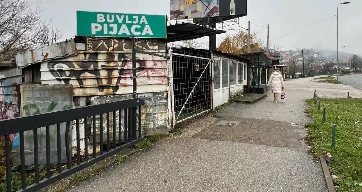 Zatvoren Kadrin buvljak: Tuzla ostala bez jednog od svojih najprepoznatljivijih mjesta