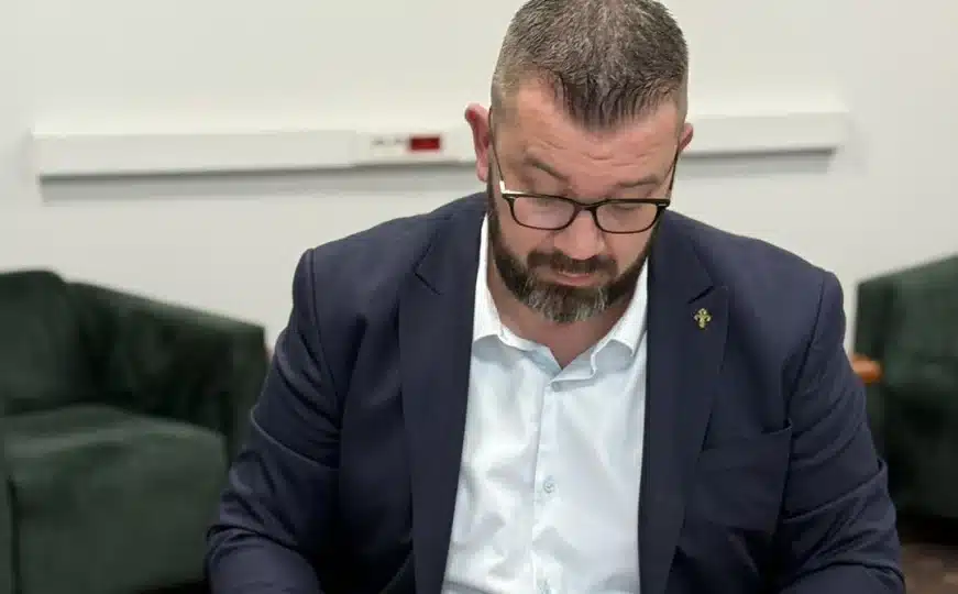 Gradonačenik Srebrenika objavio novu odluku koja se tiče i kladionica i poručio: “Kraj privilegija”