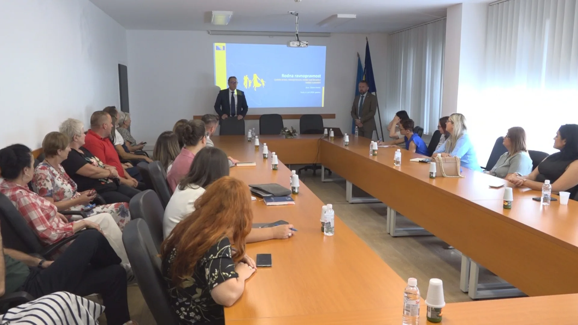 U Kantonalnom sudu u Tuzli održan seminar o rodnoj ravnopravnosti i zaštiti od nasilja (VIDEO)