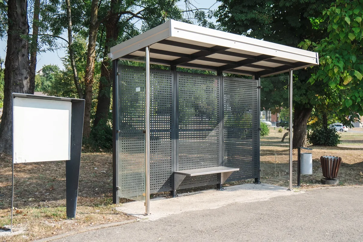 Tuzla dobija autobuske nadstrešnice na još 16 lokacija