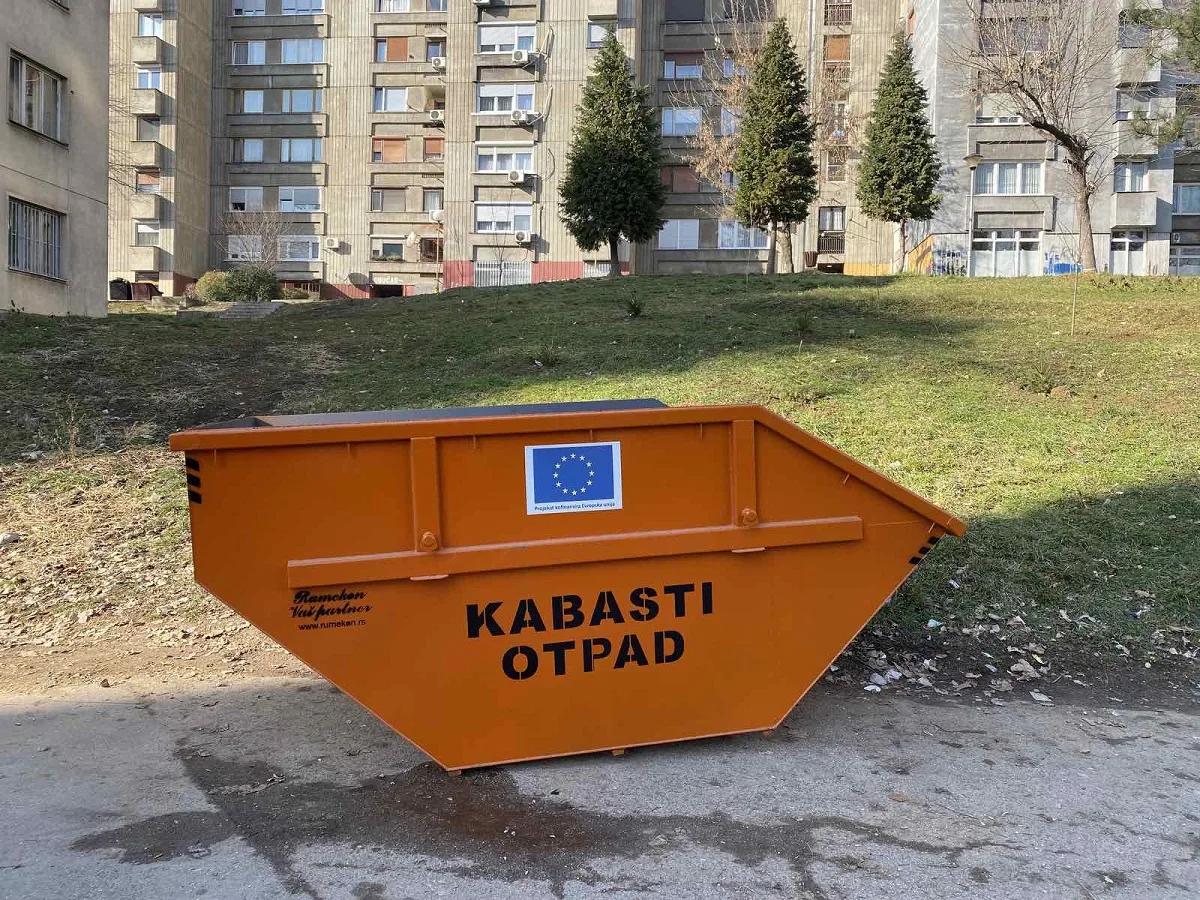 Obavještenje u vezi sa odlaganjem krupnog otpada na mjesta koja nisu za to određena