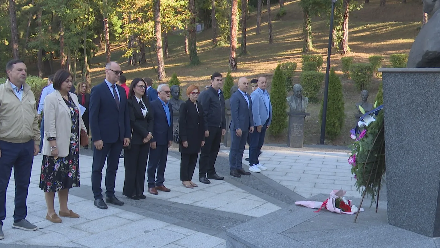 Tuzla obilježila 83. godišnjicu oslobođenja u Drugom svjetskom ratu(VIDEO)