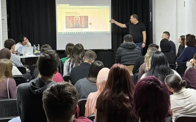 Pripreme za 2. Festival filmskog stvaralaštva mladih u Tuzli: Održana edukacija, prijave još otvorene (FOTO)