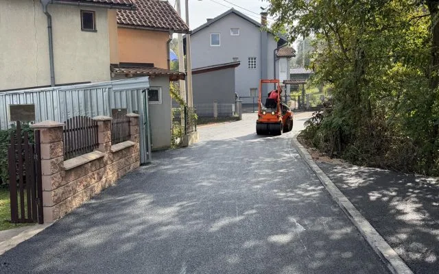 Grad Tuzla: Završeni radovi na sanaciji putne infrastrukture u MZ Kiseljak
