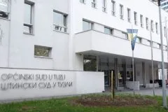 Potvrđena optužnica protiv Dušana Lazića zbog psihičkog nasilja i spolnog uznemiravanja Tuzlanki