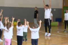 „Mali sportisti Tuzle“: Mališani  će imati redovne časove tjelesne aktivnosti  (VIDEO)