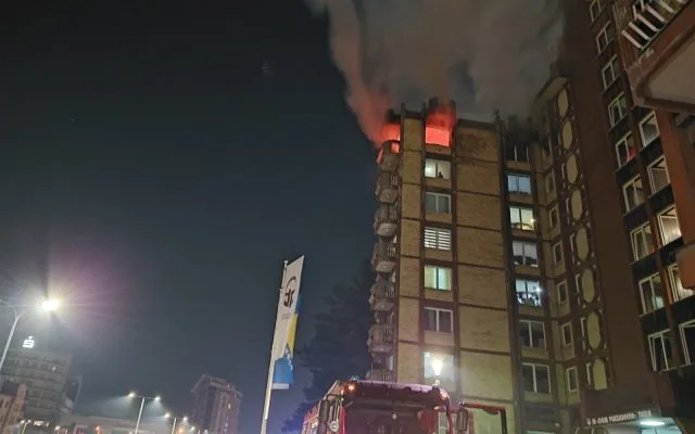 Potvrđena optužnica protiv sedam osoba zbog požara u Domu penzionera u Tuzli